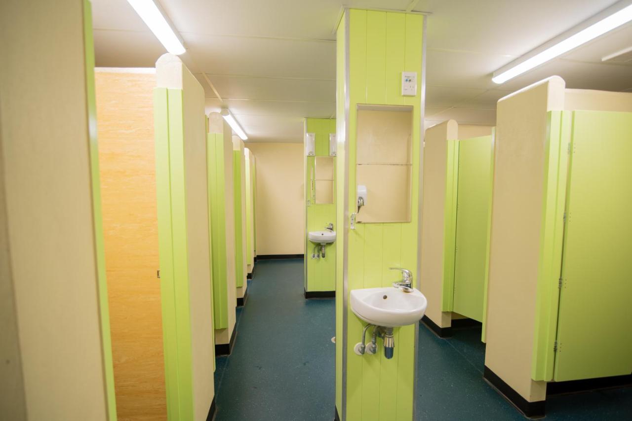 Beach Road Holiday Park Otatara Екстер'єр фото
